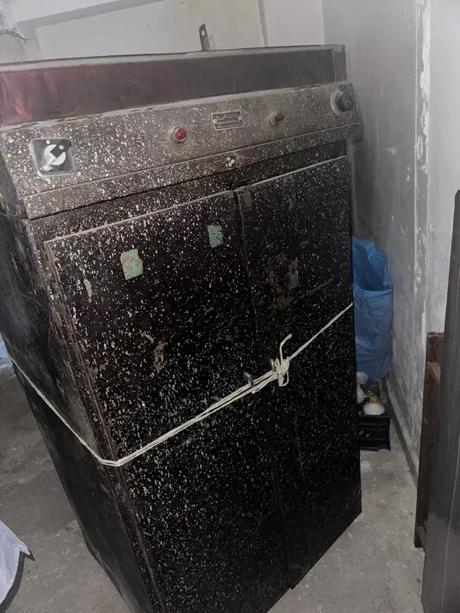 گرمخانه، دستگاه پرس|ابزارآلات|تبریز, |دیوار