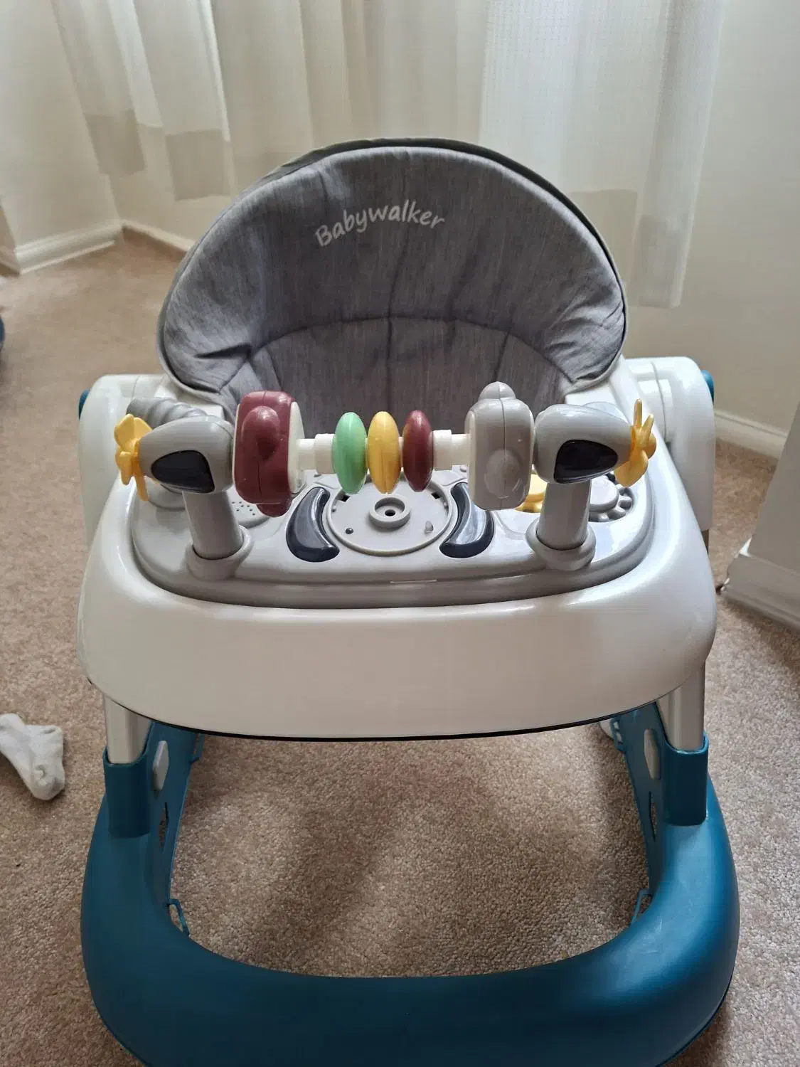 روبرو اک|کالسکه و لوازم جانبی|تهران, زعفرانیه|دیوار