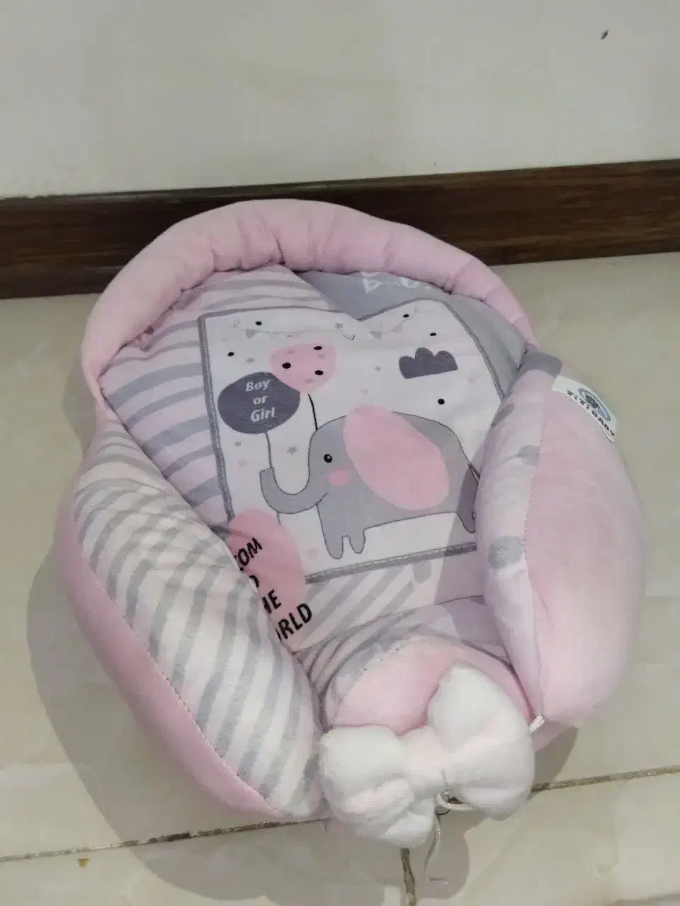 آغوشی بچه نو آک|اسباب و اثاث بچه|خرم‌آباد, |دیوار