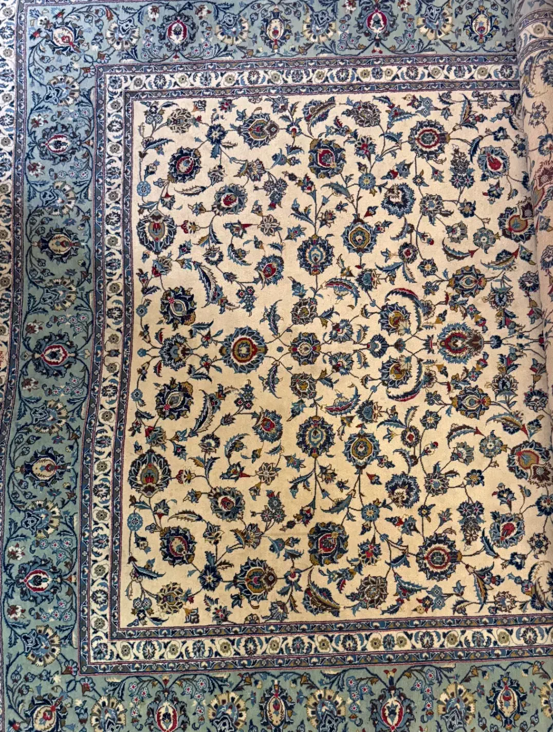 فروش فرش دست باف دست دوم|فرش|اصفهان, باغ زیار|دیوار