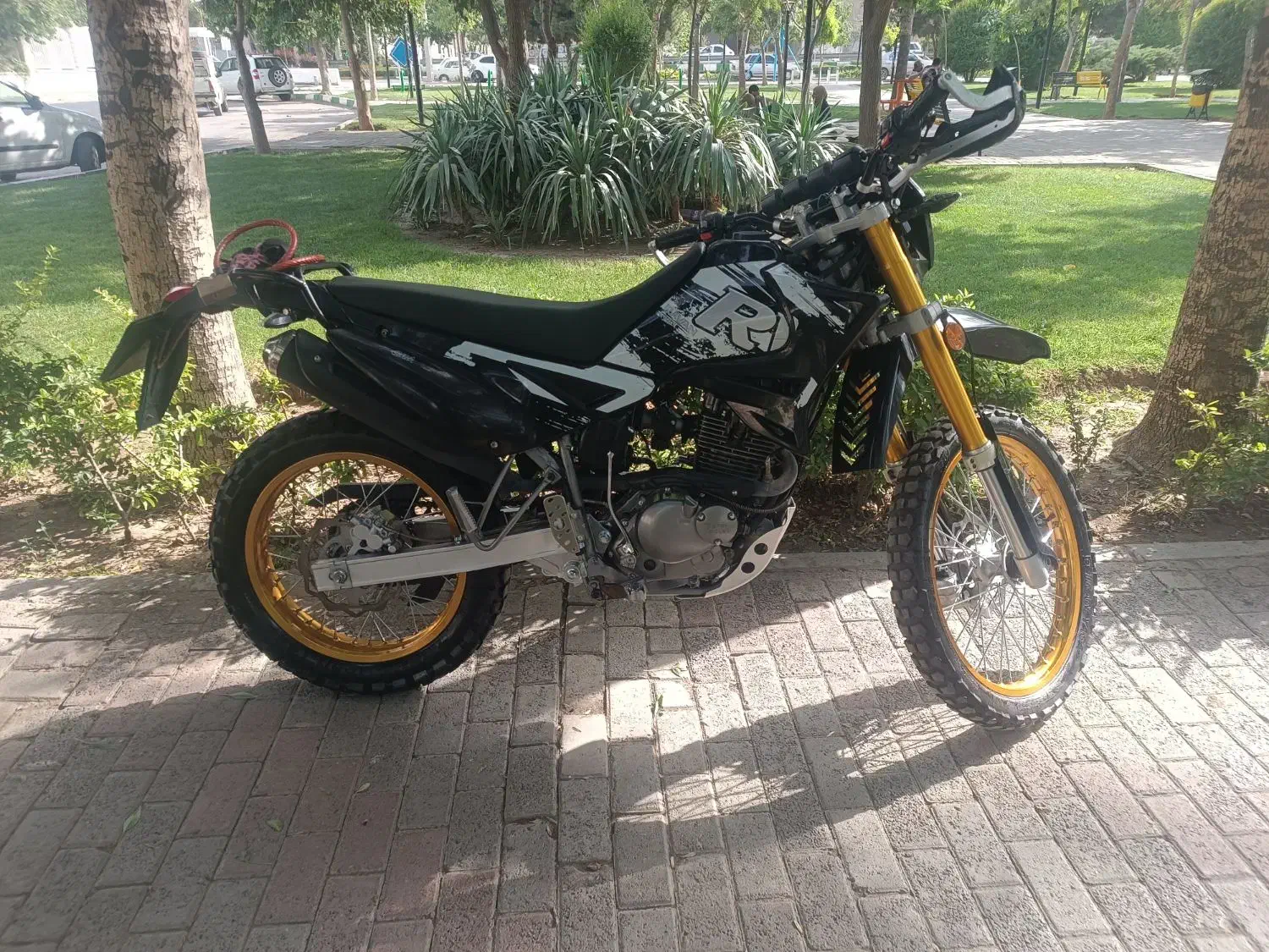 تریل روان 403(200)|موتورسیکلت|مشهد, چهنو|دیوار