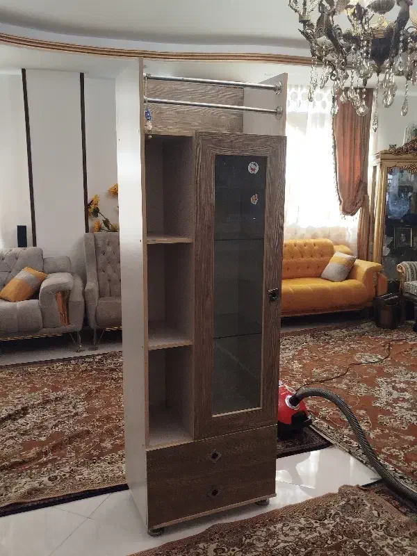 فروش فوری کمد کودک سالم مفت مفت|تخت و سرویس خواب|تهران, بلورسازی|دیوار