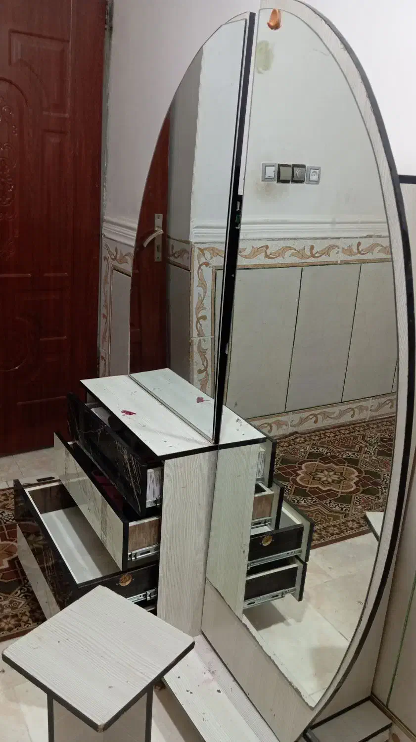 کمد ارایش و جا لباسی|جاکفشی، کمد، دراور|سراوان, |دیوار