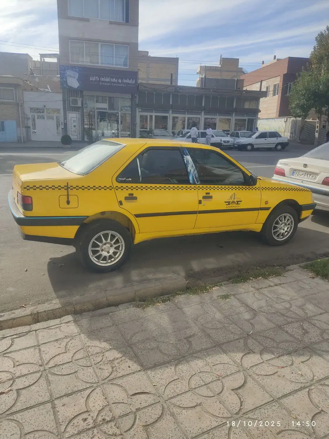 تاکسی مدل اخرای۹۸تحویلی۹۹|خودرو سواری و وانت|اهر, |دیوار