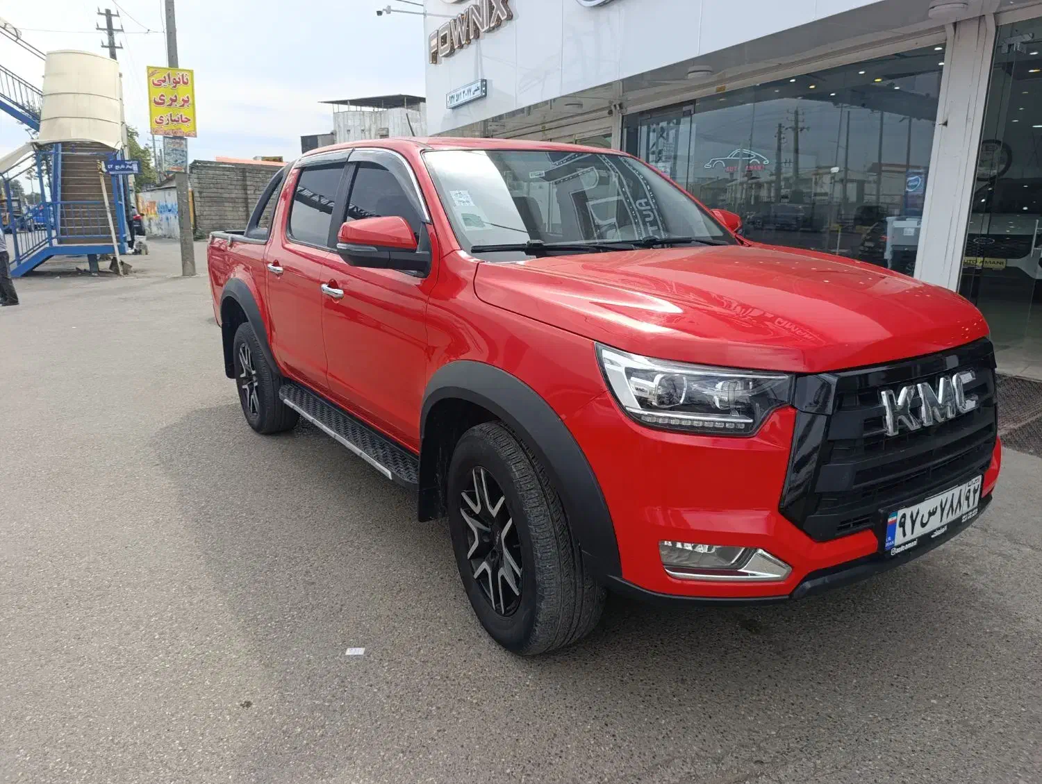 t8 بدنه بسیار کم کار|خودرو سواری و وانت|قائم‌شهر, |دیوار