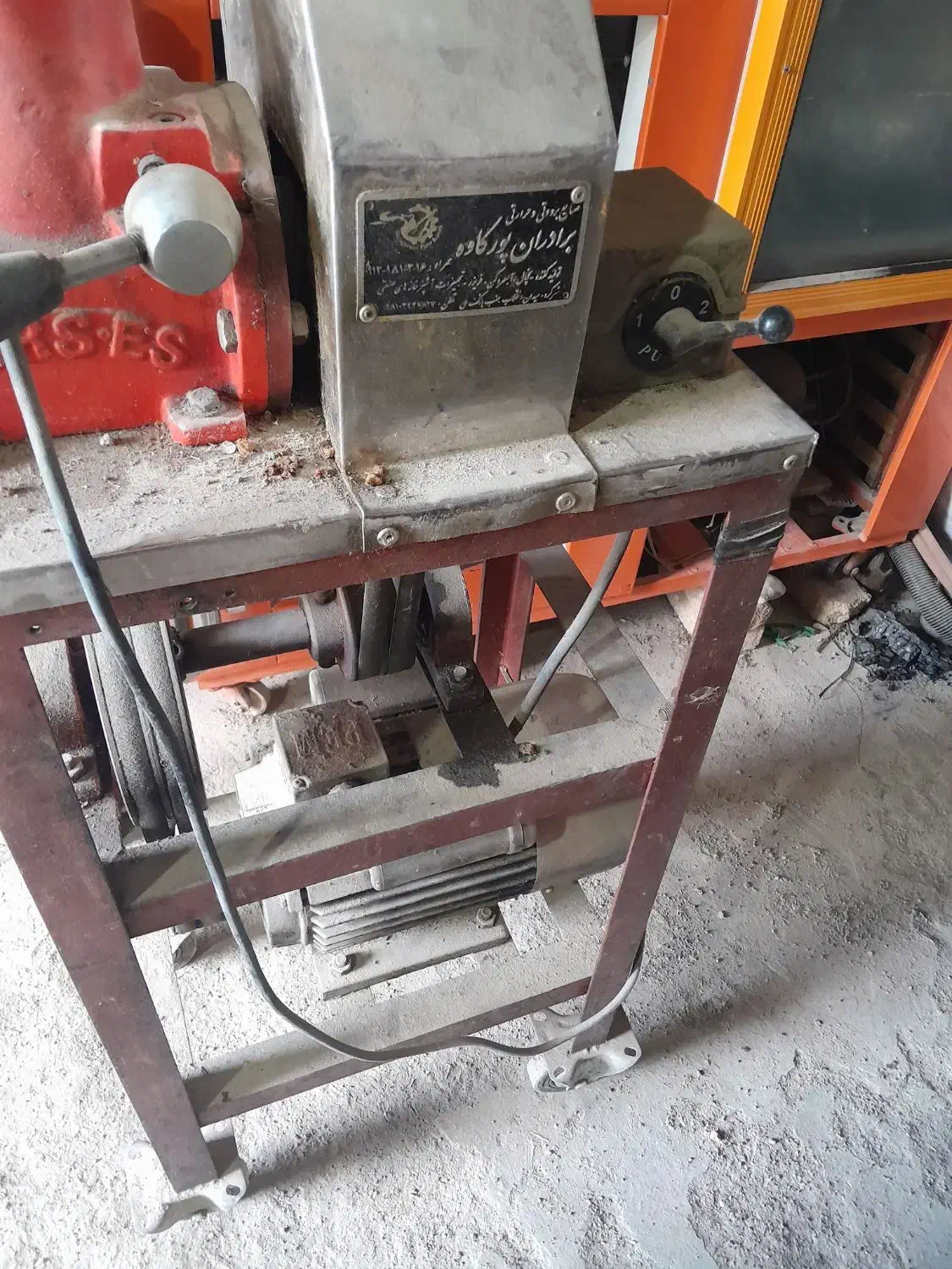 یخچال چرخ گوشتی صنعتی فر کباب پز صنعتی|فروشگاه و مغازه|شهرکرد, |دیوار