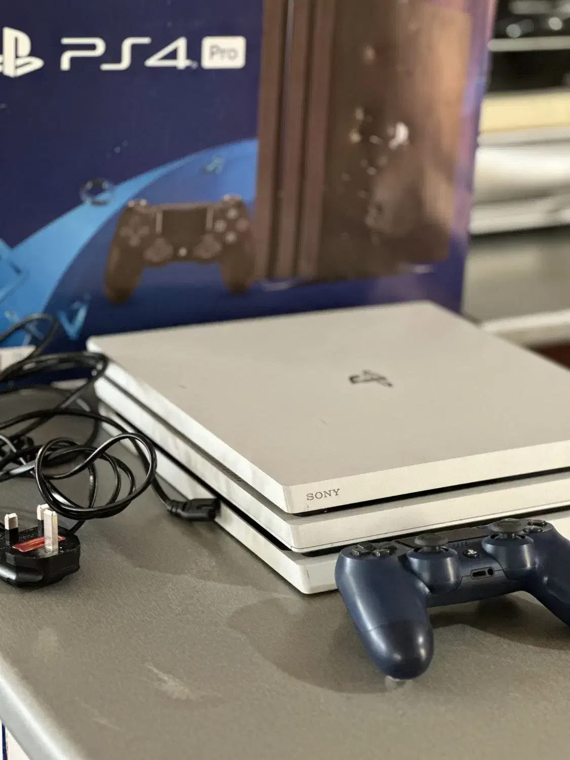 ps 4 pro 1t|کنسول، بازی ویدئویی و آنلاین|کنگاور, |دیوار