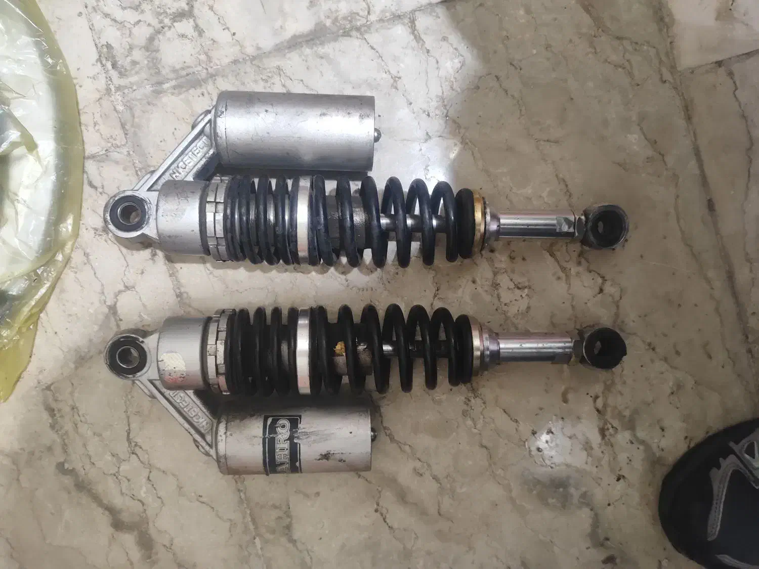 کمک فنر بادی رهرو فابریک|قطعات یدکی و لوازم جانبی|تهران, امیریه|دیوار