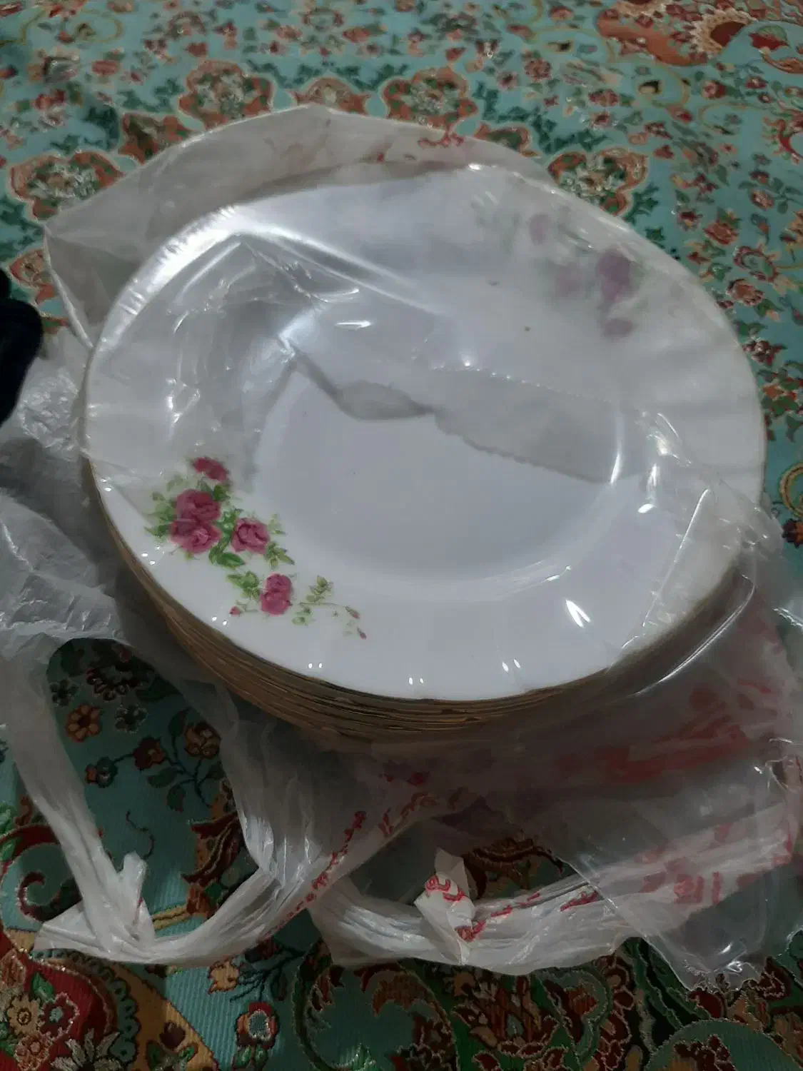 بشقاب میوه خوری قدیمی|ظروف سرو و پذیرایی|شاهینشهر, خانه کارگر|دیوار