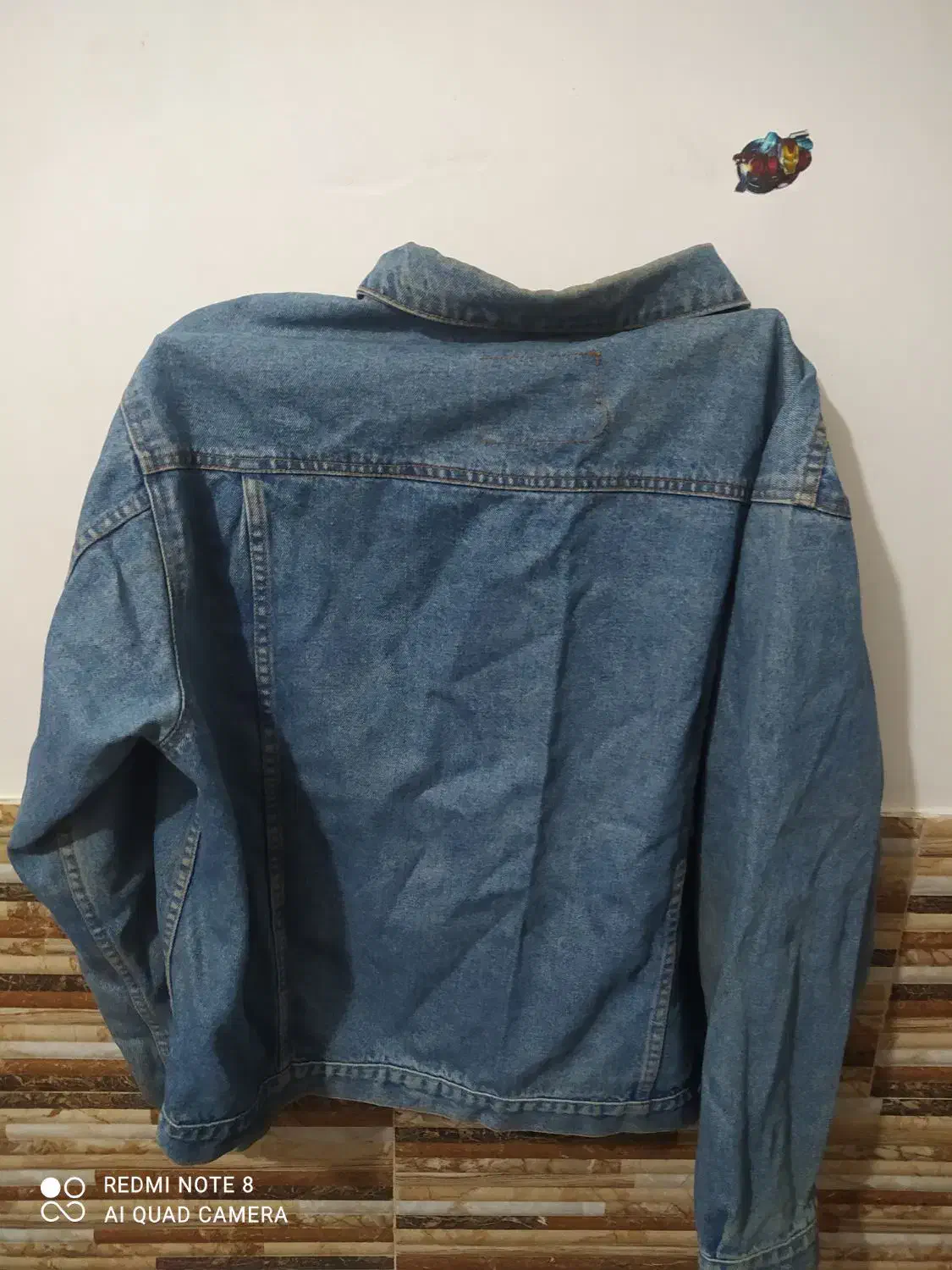 کاپشن لی|لباس|شهرکرد, |دیوار