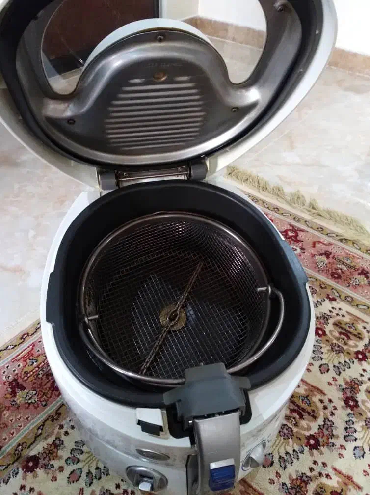 دستگاه سرخ کن،برنددلونگی اصل،|اجاق گاز و لوازم برقی پخت‌وپز|تهران, شهرک غرب|دیوار