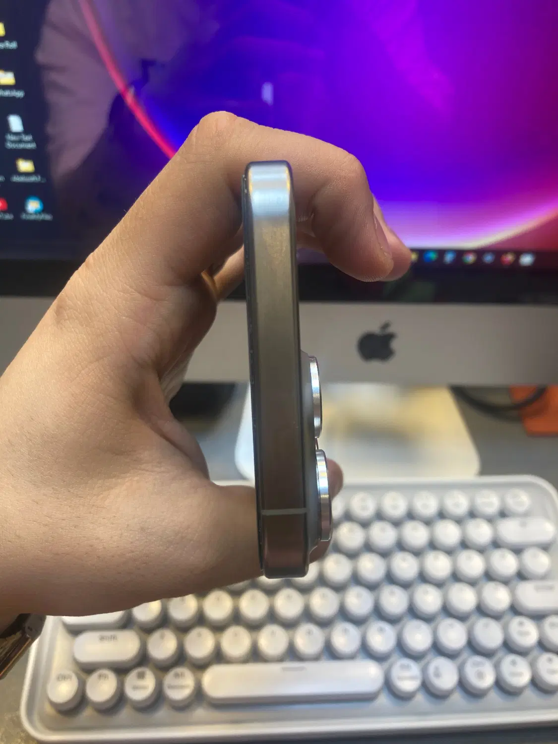 Apple 15 promax|موبایل|ساری, |دیوار