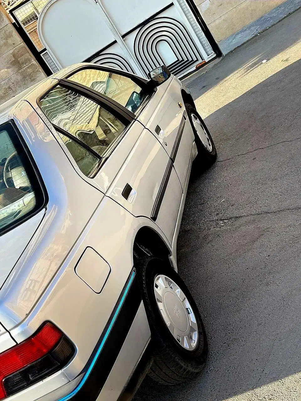 پژو 405مدل94دوگانه شرکتی|خودرو سواری و وانت|کرج, حصارک بالا|دیوار