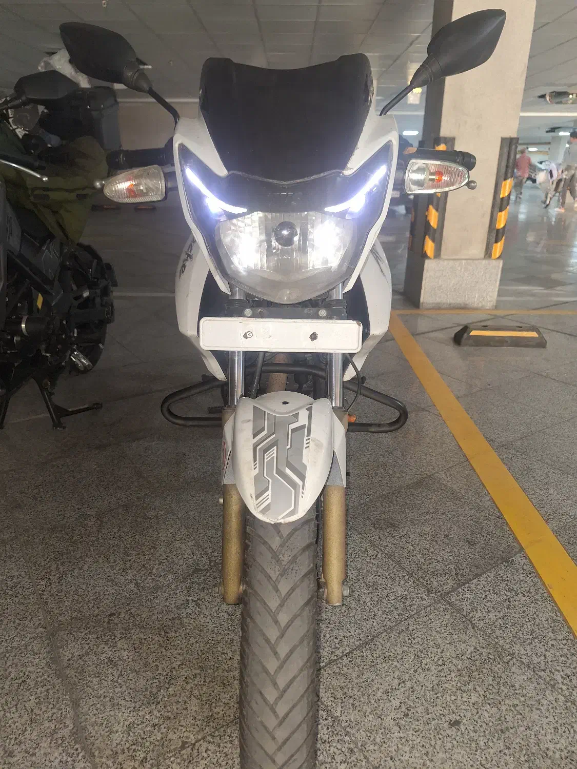 اپاچی ۱۸۰ مدل۹۴|موتورسیکلت|تهران, لاله زار|دیوار