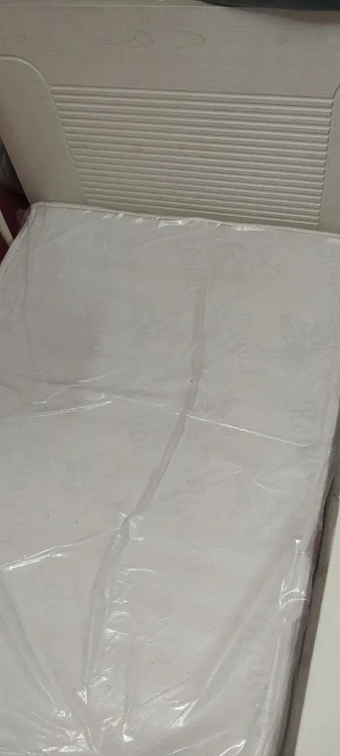 گهواره|تخت و صندلی بچه|مشهد, خواجه ربیع|دیوار