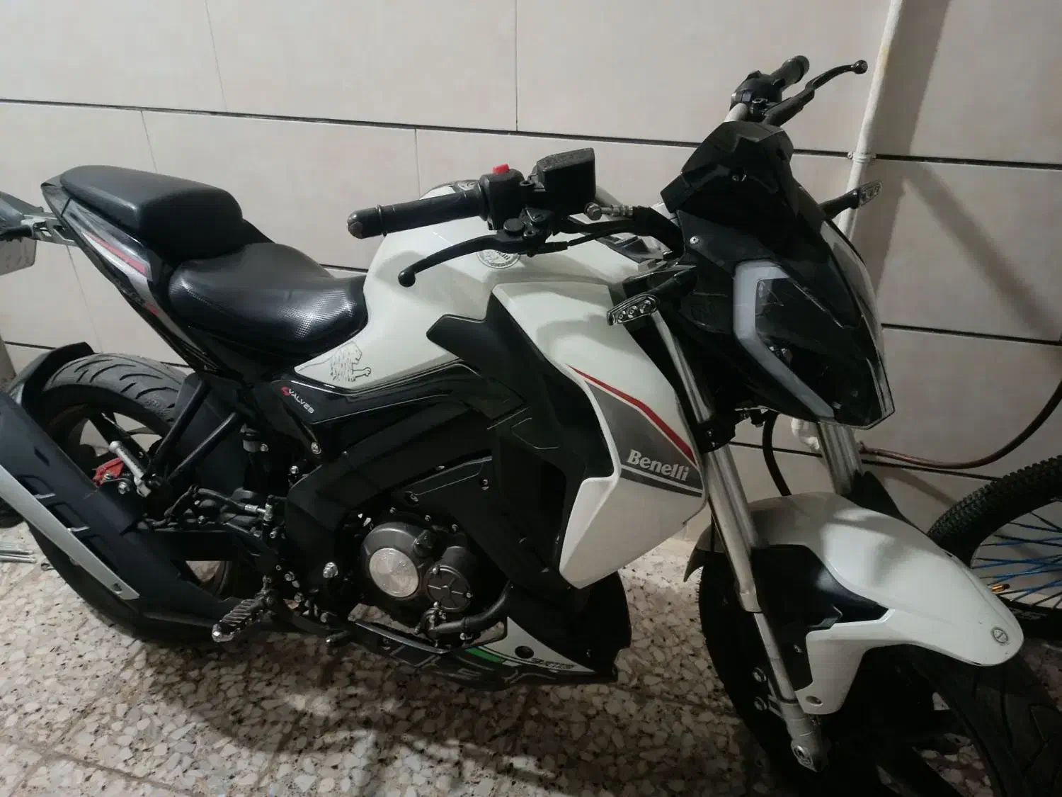 بنلی180s|موتورسیکلت|اقبالیه, |دیوار