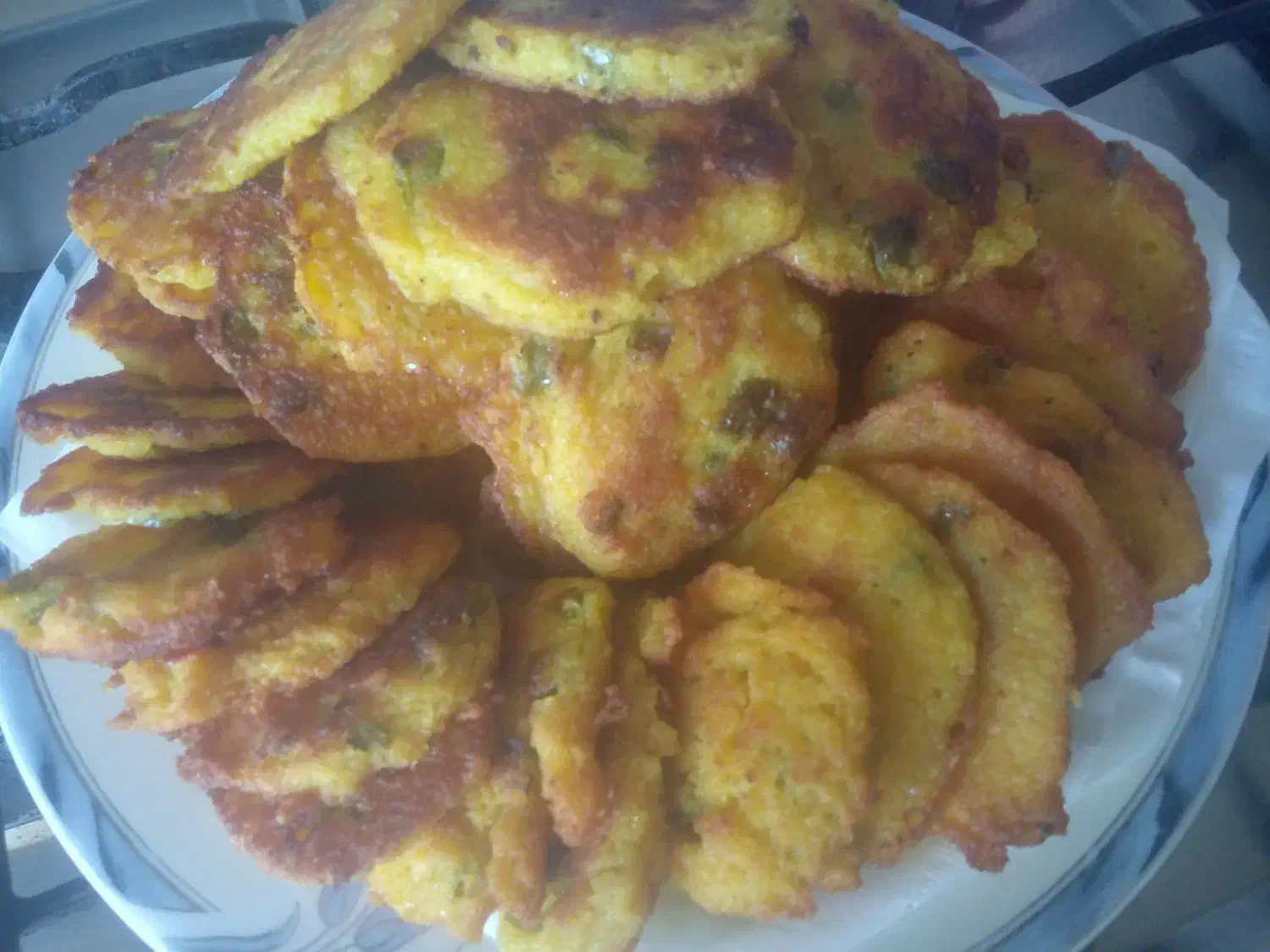 کوکوی شیرازی|خوردنی و آشامیدنی|شیراز, شیخ روزبهان|دیوار