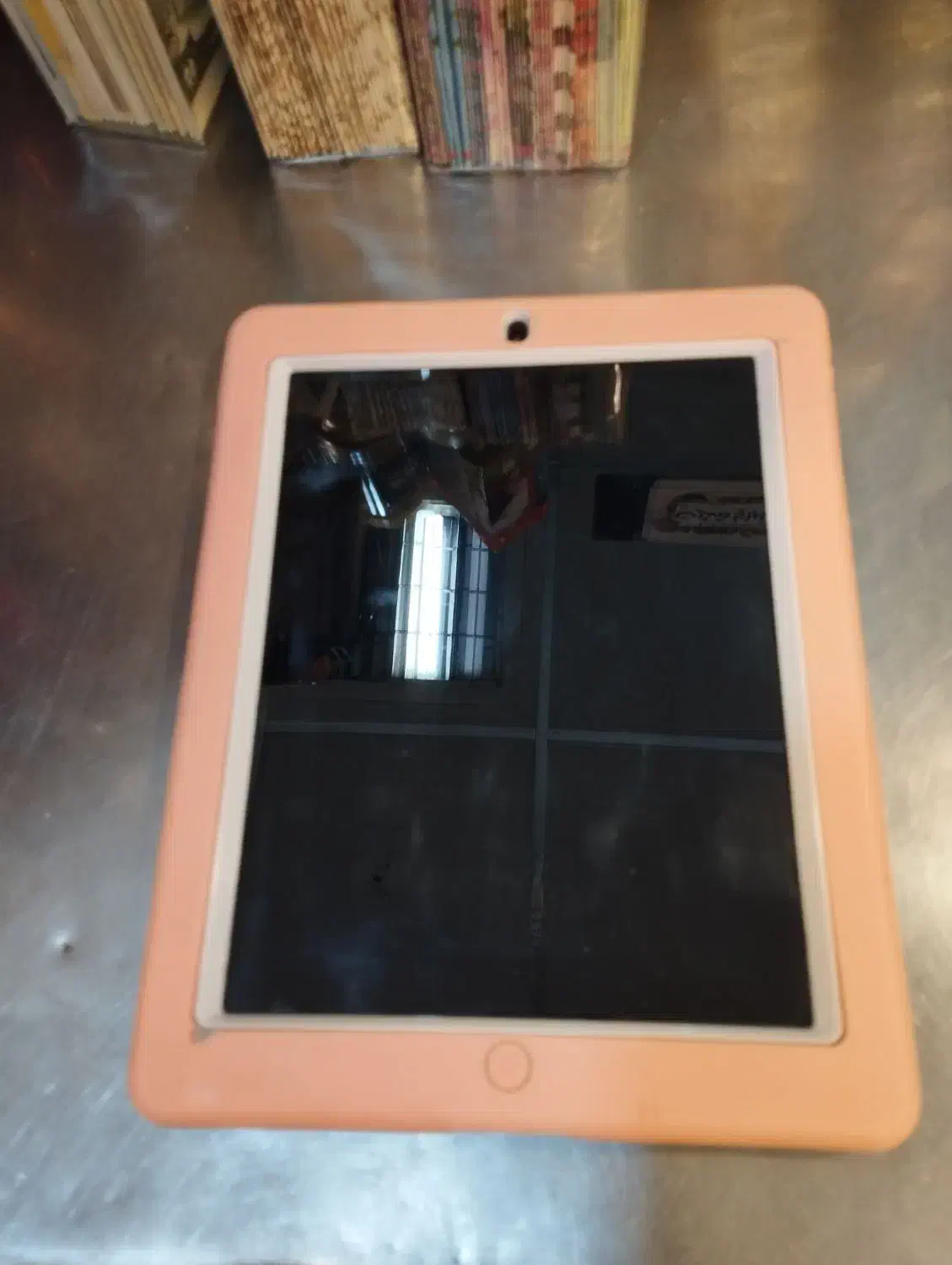 آیپد ایر 2 آیفون تر تمیز خوش دست|تبلت|قم, شاه ابراهیم|دیوار