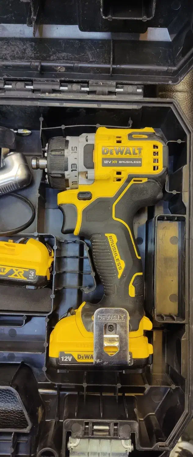 دریل شارژی دیوالت|ابزارآلات|شیراز, شهرک مهدیه|دیوار