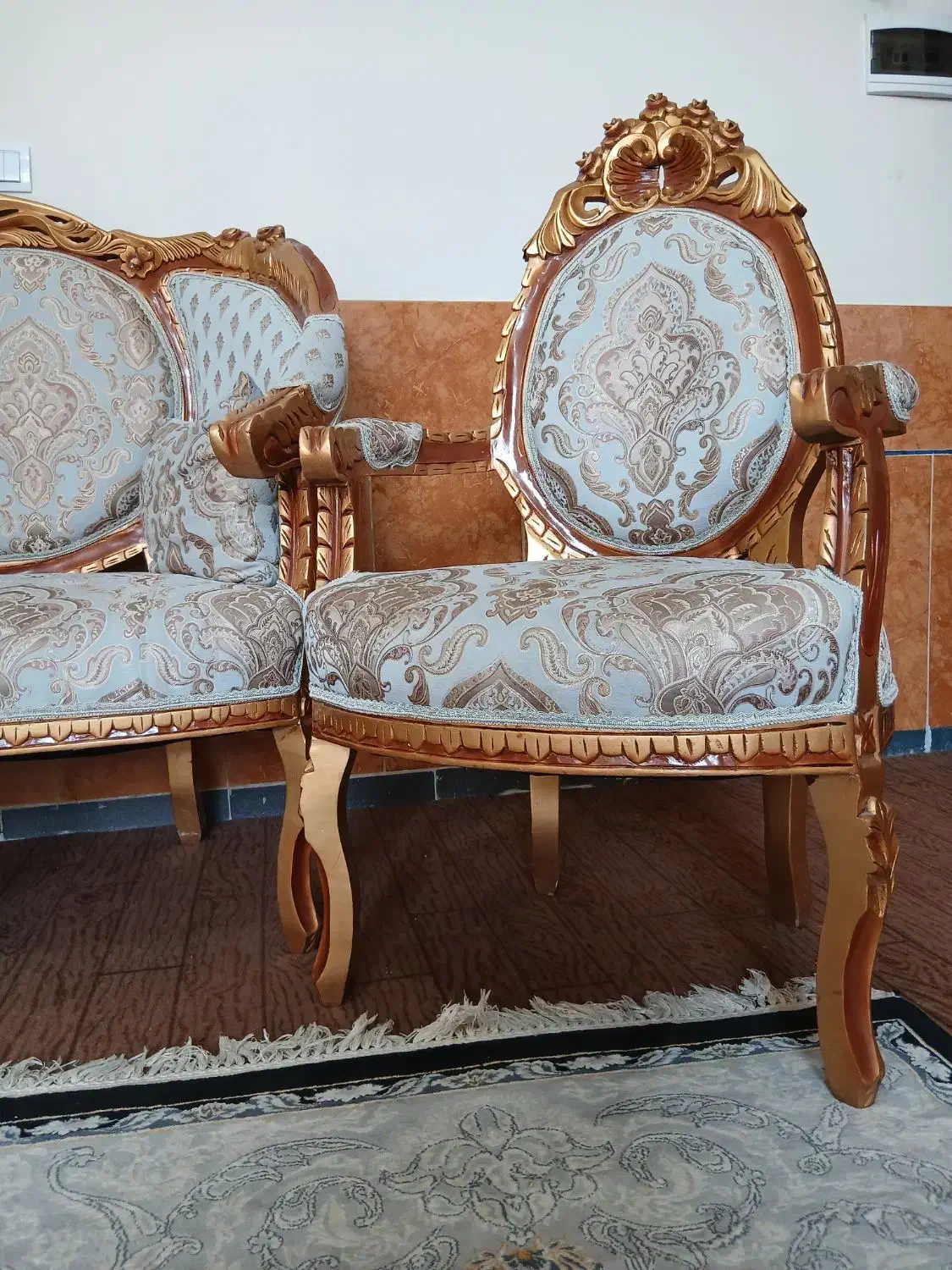 مبل سلطنتی|مبلمان خانگی و میز عسلی|فولادشهر, B7|دیوار