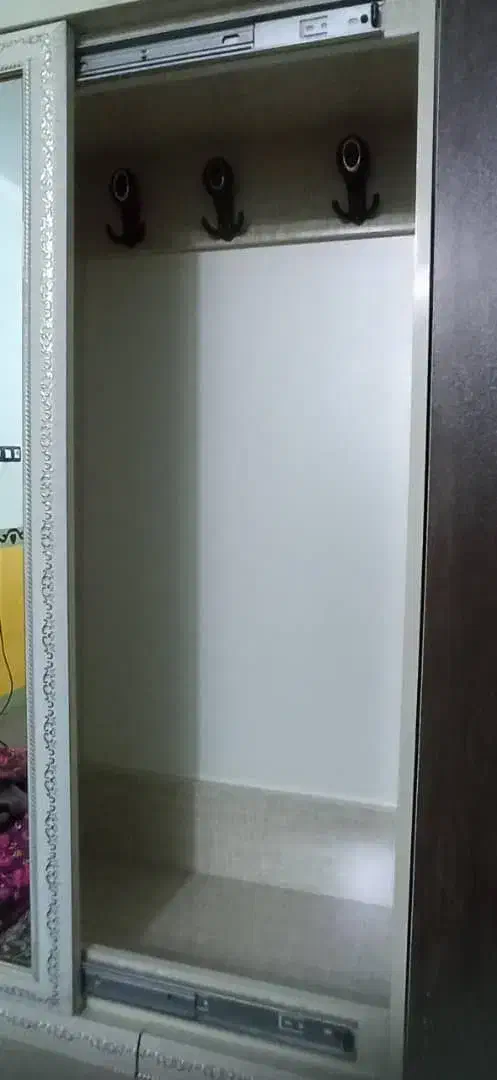 کمد سفید و قهوه ای|جاکفشی، کمد، دراور|چابهار, |دیوار