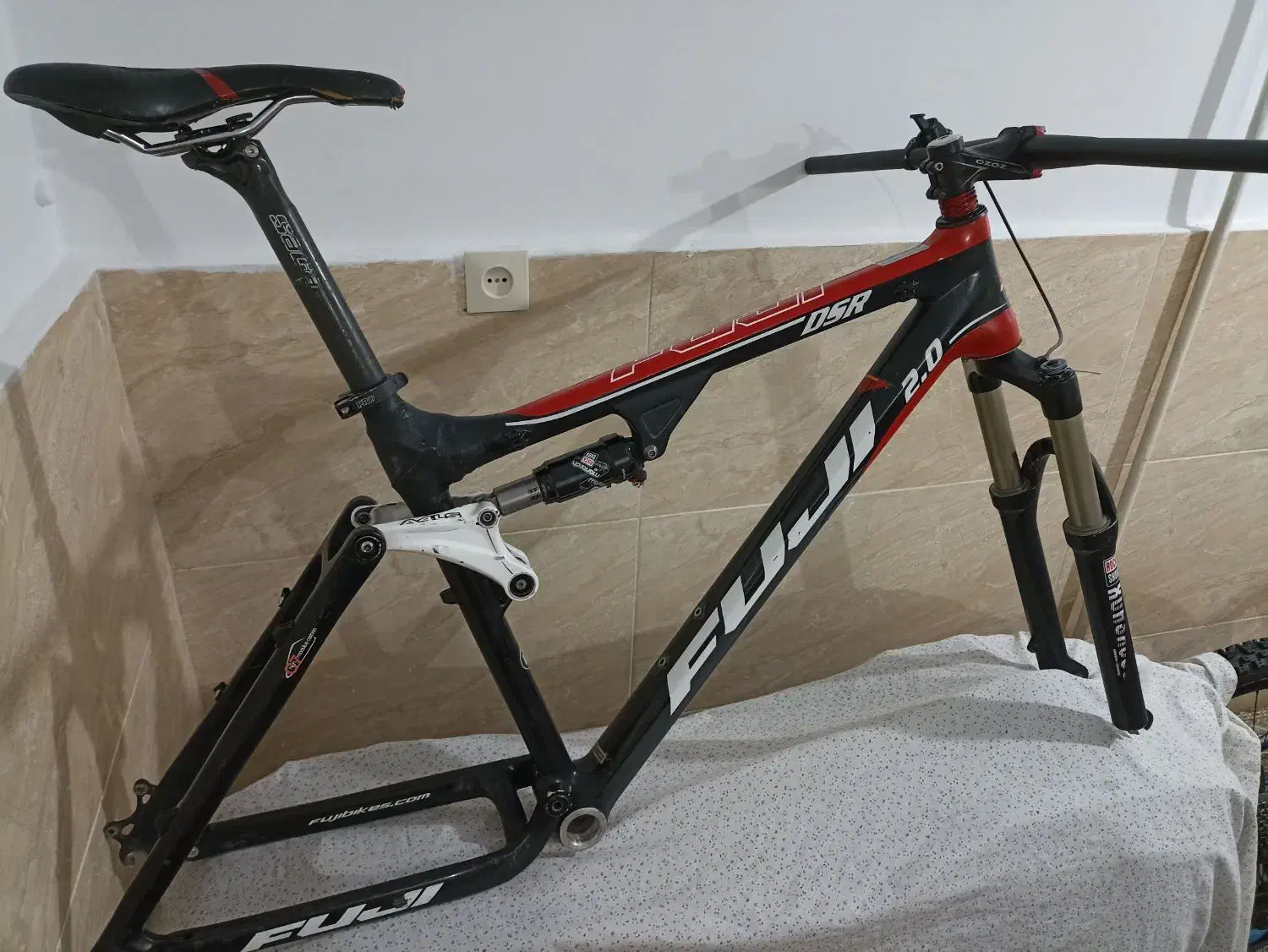 فوجی کربن جاینت اسکات مریدا کنندال اسپیشلایزد|دوچرخه، اسکیت، اسکوتر|پاکدشت, پاکدشت (مامازند)|دیوار