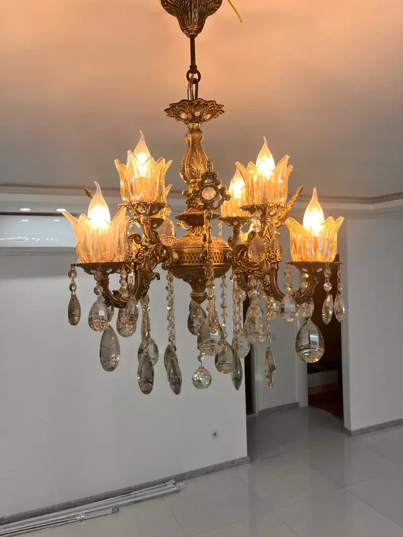 لوستر با لاله و کریستال|لوستر و چراغ آویز|مشهد, شاهد (شهرک غرب)|دیوار