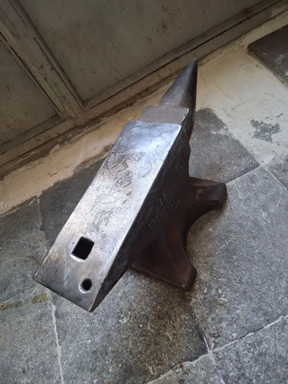 سندان پمپ باد آب پتک اره دریل متابو اره پروفایل|ابزارآلات|بومهن, |دیوار