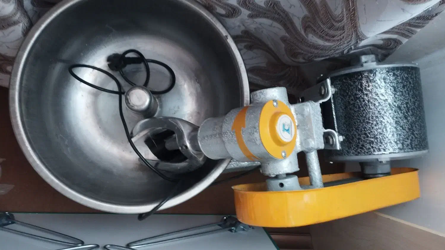 فروش یا معاوضه خمیرگیر صنعتی|ماشینآلات صنعتی|خوی, |دیوار