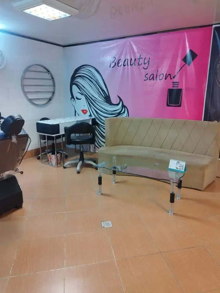 اجاره زیر زمین|اجارهٔ دفتر کار، اتاق اداری، مطب|قم, حنیف نژاد|دیوار