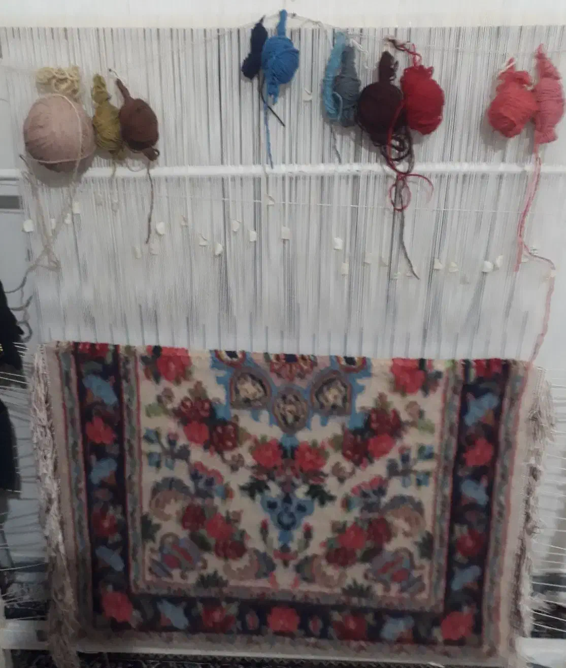 قالیچه دست بافت|لوازم خیاطی و بافتنی|خرم‌آباد, |دیوار