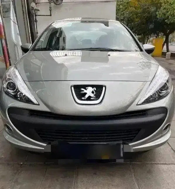 پژو 207 پاناروما 1404 خشک|خودرو سواری و وانت|بروجرد, |دیوار