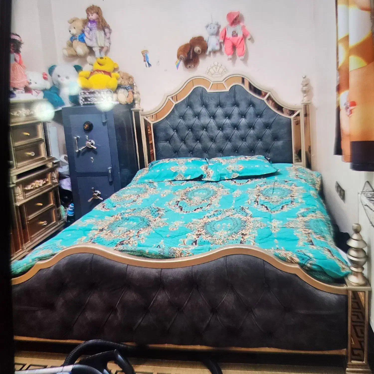 تخت ۲نفره|تخت و سرویس خواب|شاهین‌شهر, خانه کارگر|دیوار