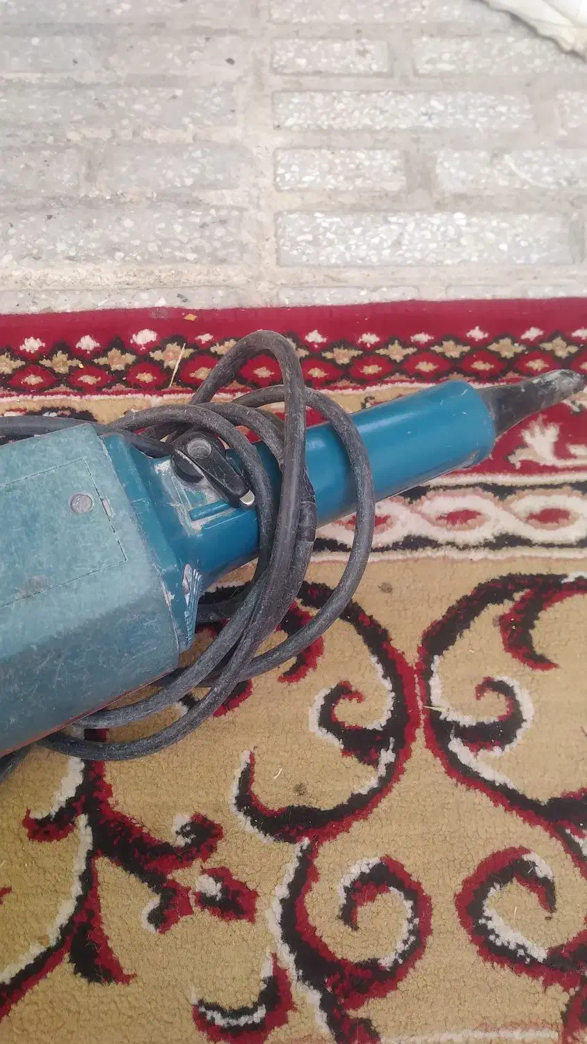فرزراهنما|فعالیت داوطلبانه تحقیقاتی|کرمانشاه, |دیوار