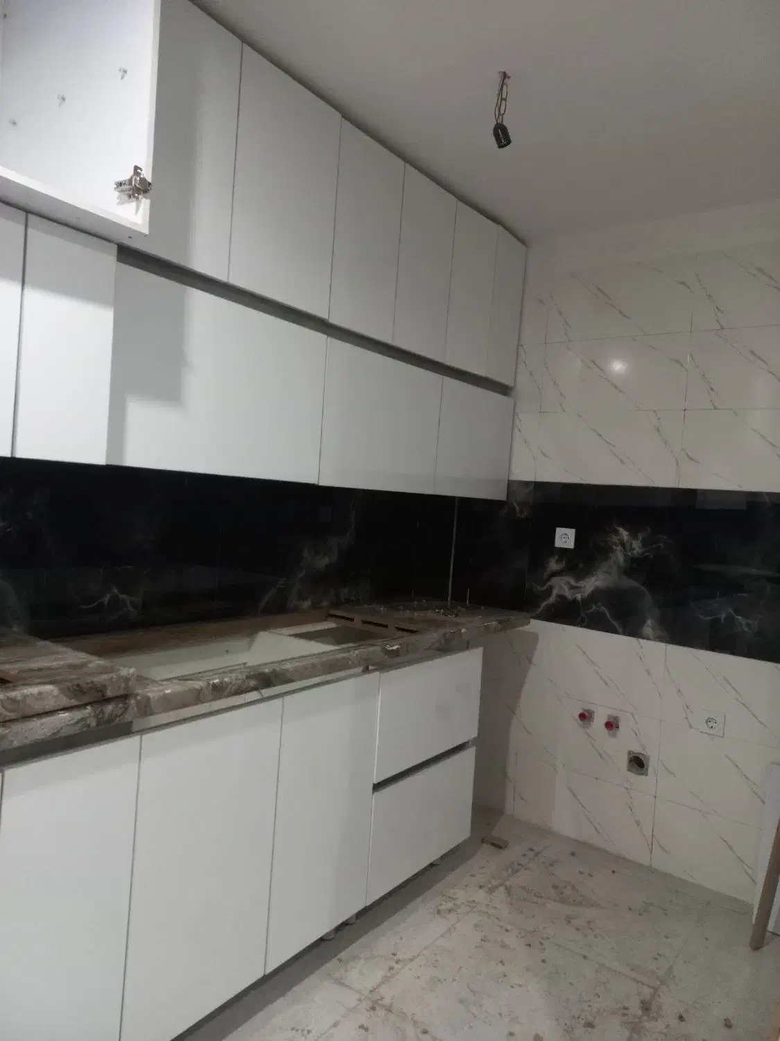 رهن کامل آپارتمان ۱۱۰ متری فول میدان بهاران