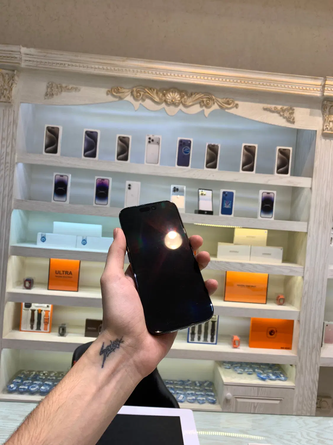ایفون اپل iPhone 16pro|موبایل|مشهد, عامل|دیوار