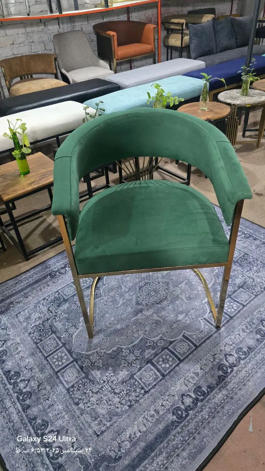 صندلی گیتاری نهار خوری آرایشگاه برند مبل مشهد|میز و صندلی غذاخوری|مشهد, خلق آباد سفلی|دیوار