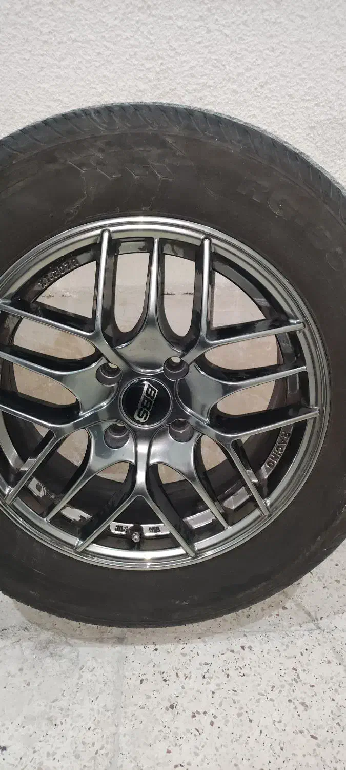 رینگ و لاستیک اسپرت|قطعات یدکی و لوازم جانبی|تهران, بوستان شیان|دیوار