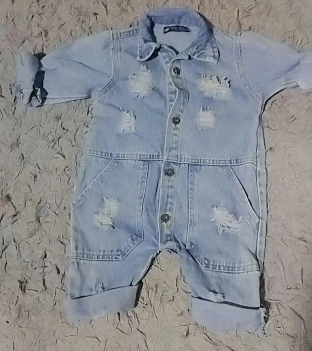 فروشی درحدنو|کفش و لباس بچه|بندر امام خمینی, |دیوار