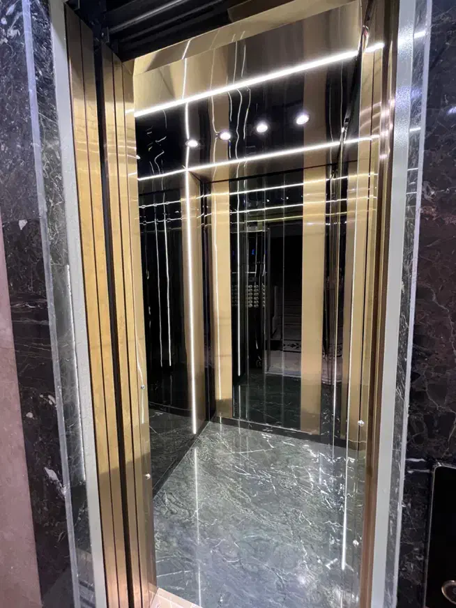 ۱۱۵ متر ۲ خواب / نوساز / ۲ پارکینگ