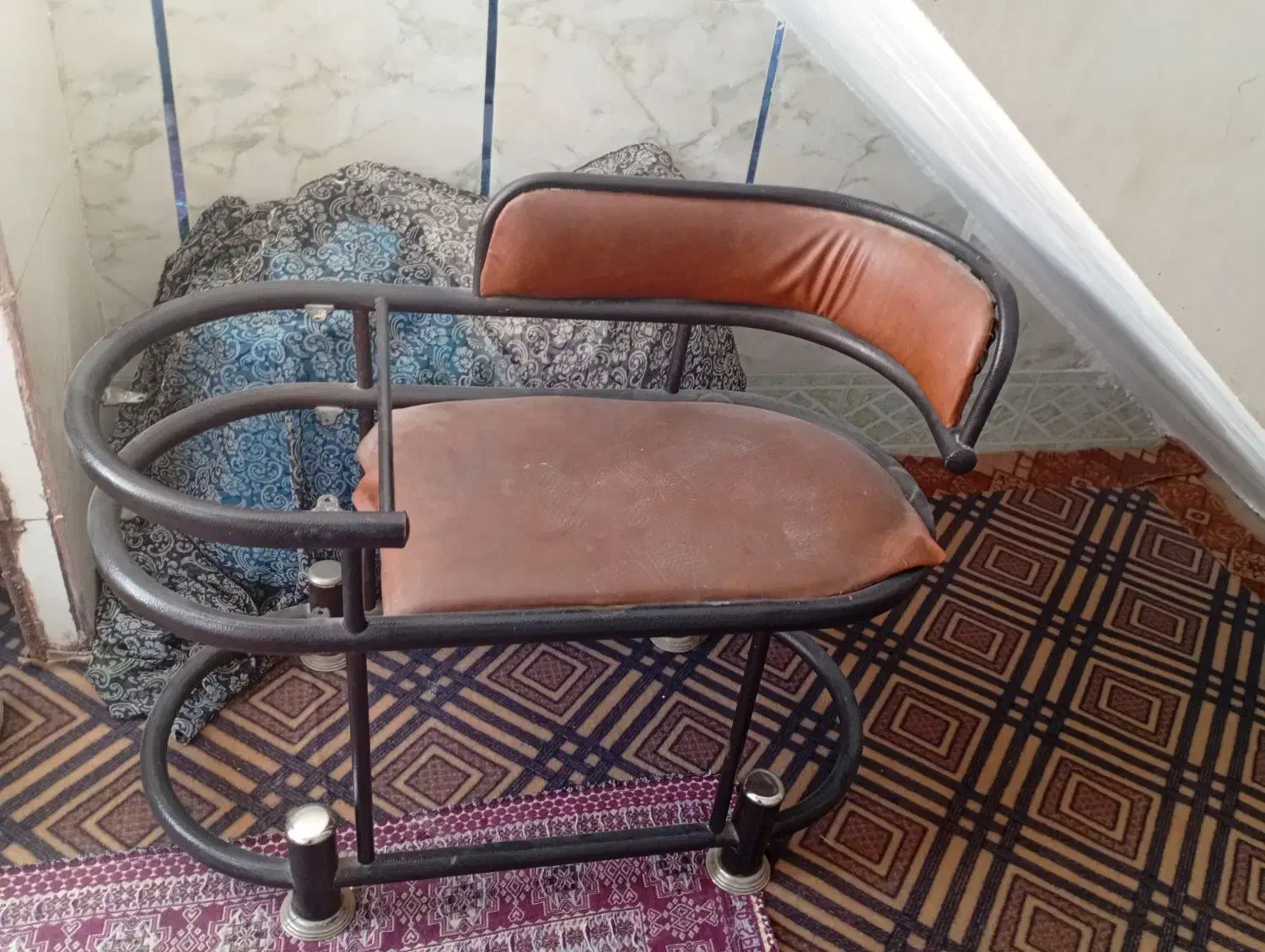 صندلی تلفن نو نو|مبلمان اداری|زابل, |دیوار