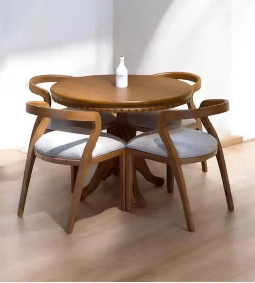 میز ناهارخوری. اسپرت|میز و صندلی غذاخوری|کرمان, |دیوار