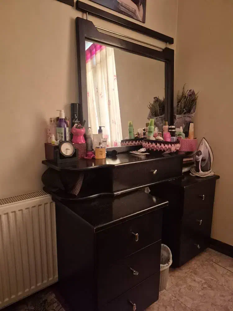 سرویس خواب دو نفره|تخت و سرویس خواب|ری, سیزده آبان|دیوار