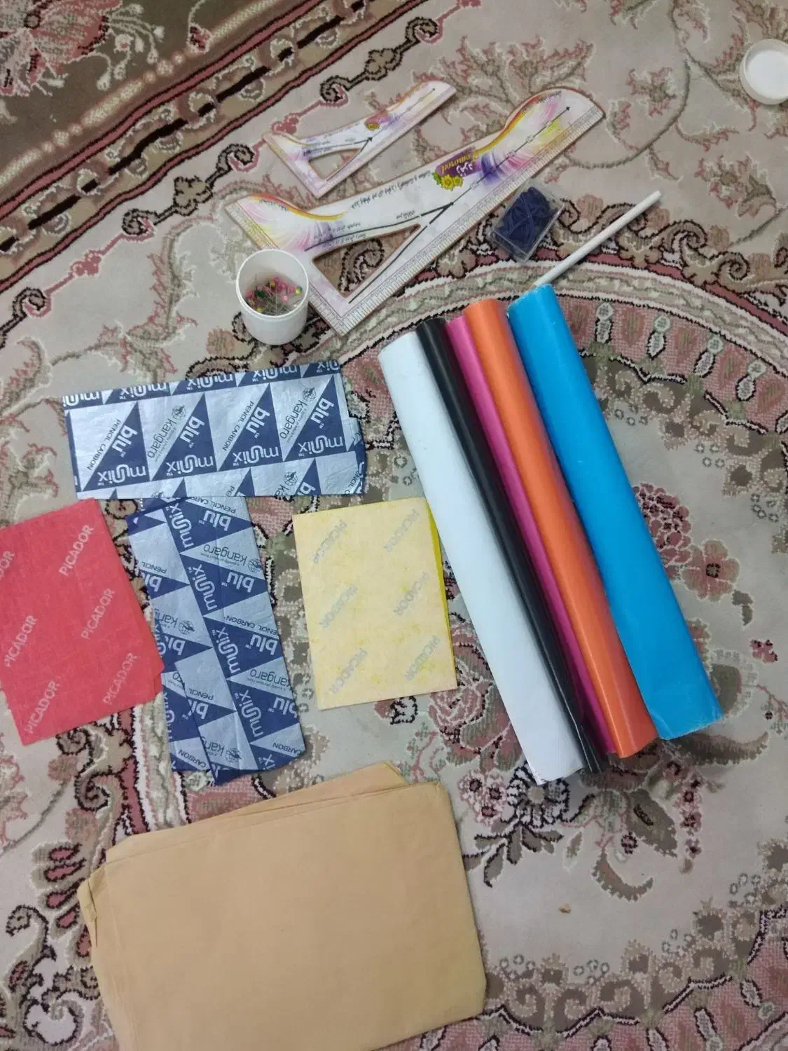 لوازم خیاطی|لوازم خیاطی و بافتنی|بابل, |دیوار