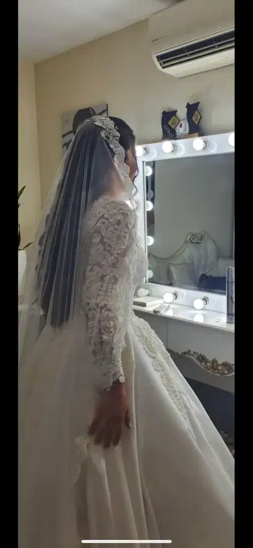 لباس عروس|لباس|شیراز, قالیشویی|دیوار