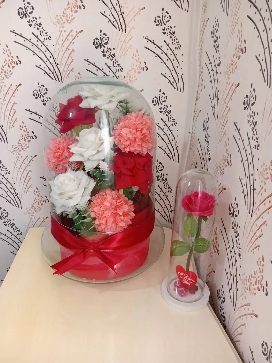 گل شیشه ای|گل مصنوعی|سنندج, |دیوار