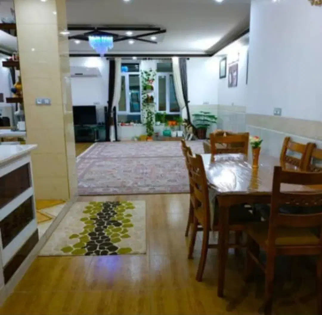 معاوضه ویلایی 230 متری سنددار محله کفری|فروش خانه و ویلا|شیراز, جمال آباد|دیوار