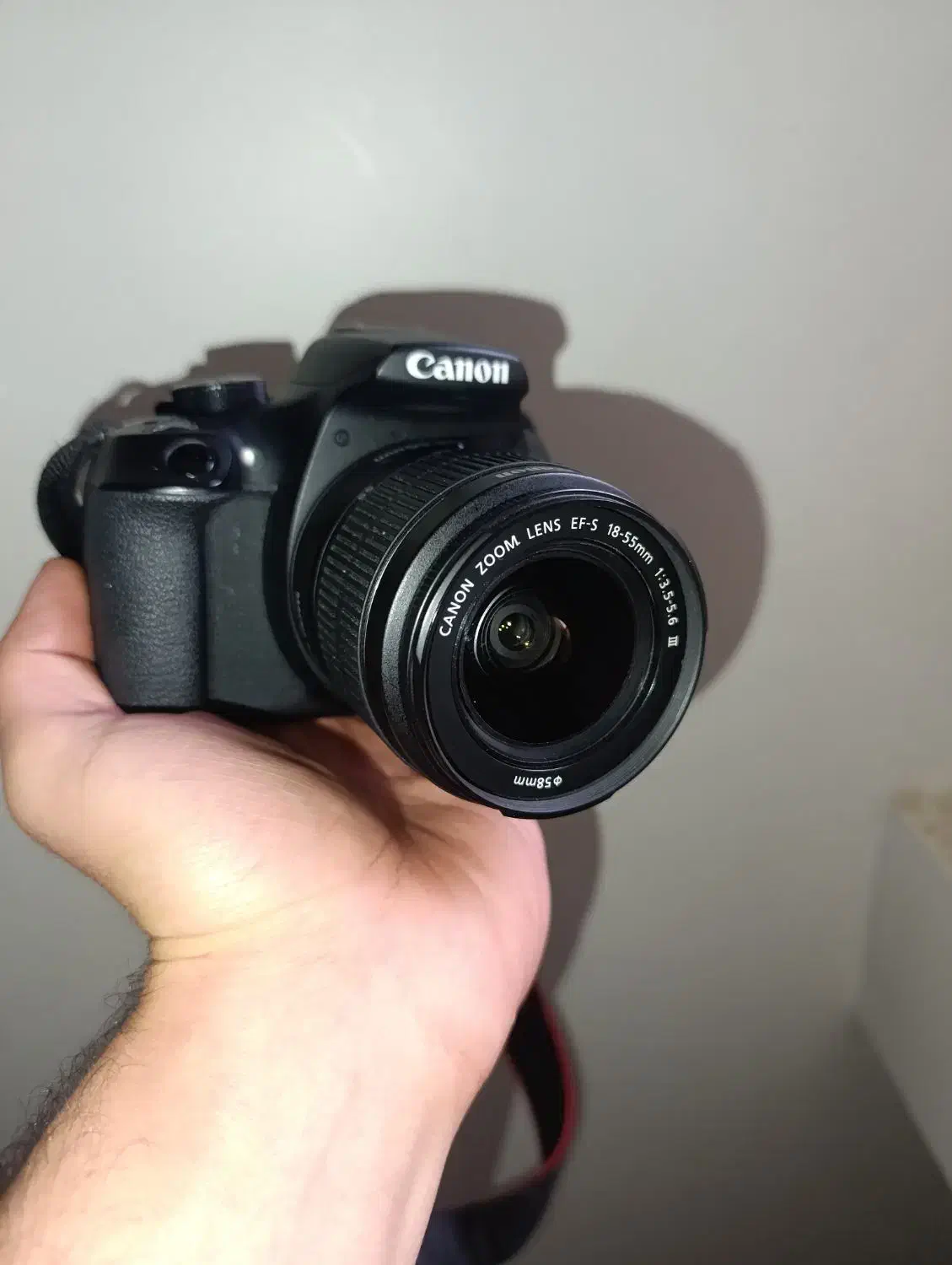 دوربین عکاسی کنون مدل 1300D در حد نو|دوربین عکاسی و فیلم‌برداری|قزوین, |دیوار