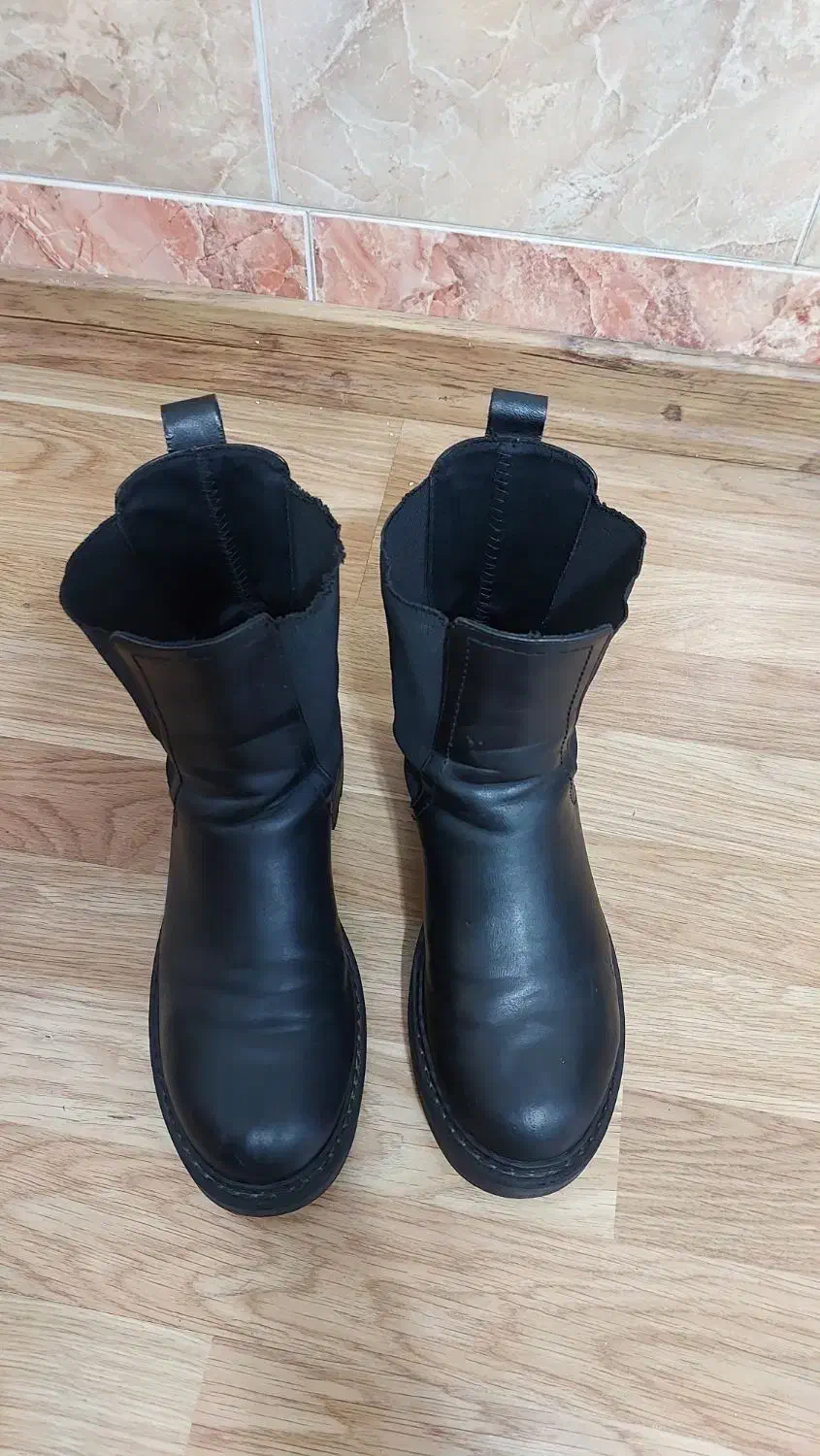 کفش مجلسی و نیم بوت|کیف، کفش، کمربند|مهاباد (آذربایجان غربی), |دیوار