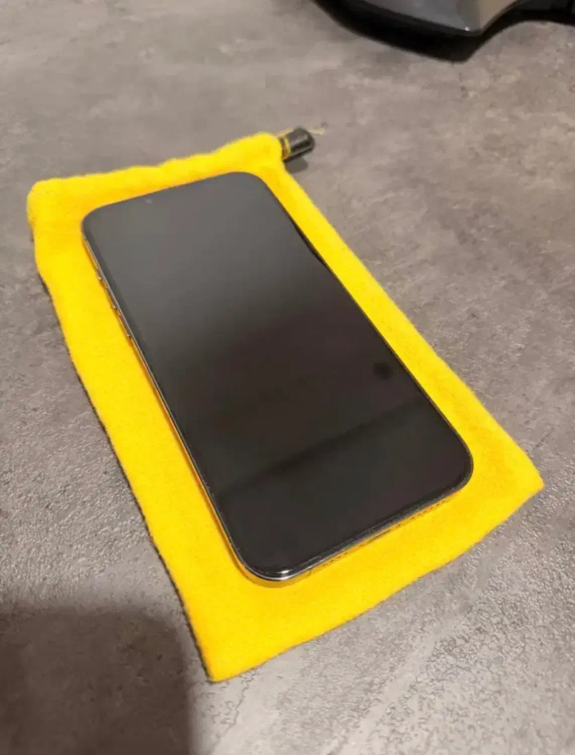 13promax 512گیگ|موبایل|قشم, |دیوار